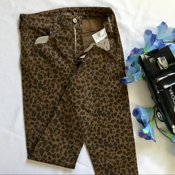 American Eagle NWOT Leopard Print Super Hi-Rise Jegging Various - Picture 4 of 12